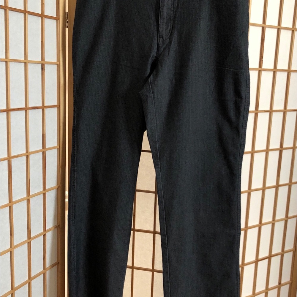 Women’s Lee Jeans Straight Leg Size 8M Dark Grey